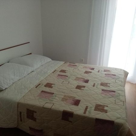 Pave Apartment Betina  Εξωτερικό φωτογραφία