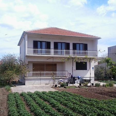 Pave Apartment Betina  Εξωτερικό φωτογραφία