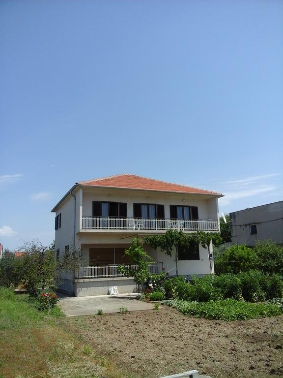Pave Apartment Betina  Εξωτερικό φωτογραφία