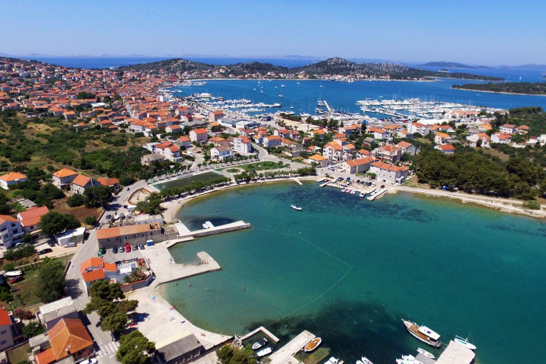 Pave Apartment Betina  Εξωτερικό φωτογραφία